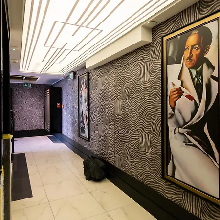 Nap Maison D'or 아파트