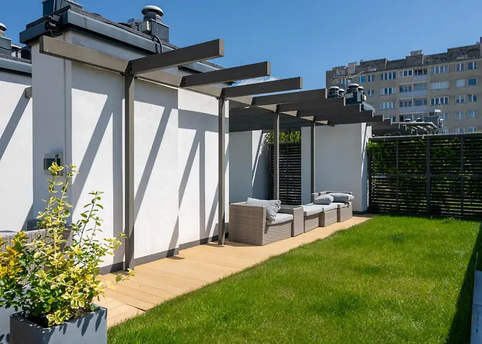 Апартаменты Nap Maison D'or *